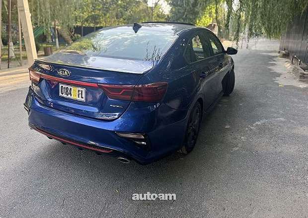 Kia Forte 2021 — լուսանկար 11
