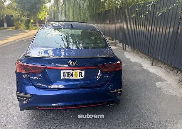 Kia Forte 2021 — լուսանկար 13