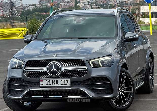 Mercedes-Benz GLE 350 2021 — фото 1