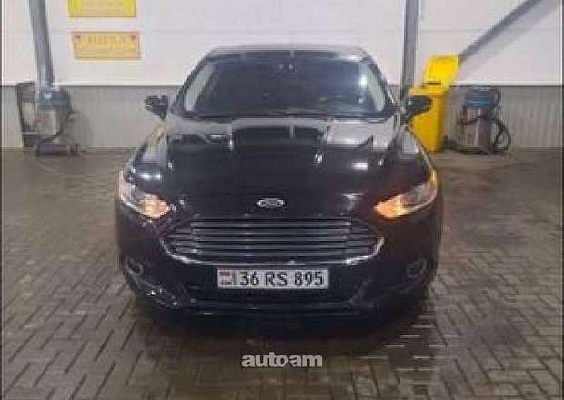 Ford Fusion 2015 — photo 1