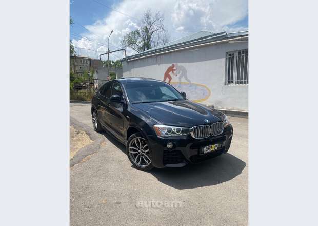 BMW X4 2017 — photo 2