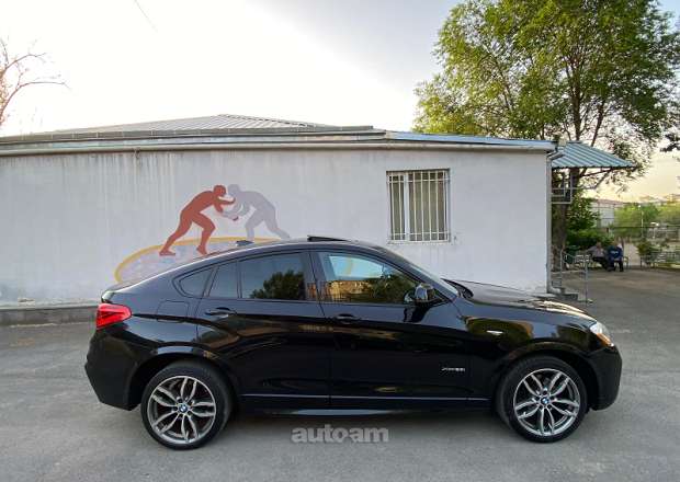 BMW X4 2017 — photo 8
