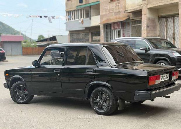 VAZ (Lada) 2107 2010 — լուսանկար 7