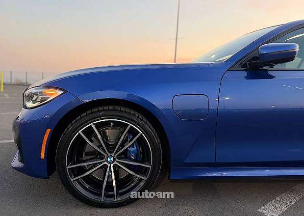 BMW 330 2021 — լուսանկար 4