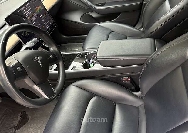 Tesla Model 3 2018 — լուսանկար 7