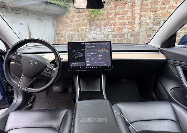 Tesla Model 3 2018 — լուսանկար 8
