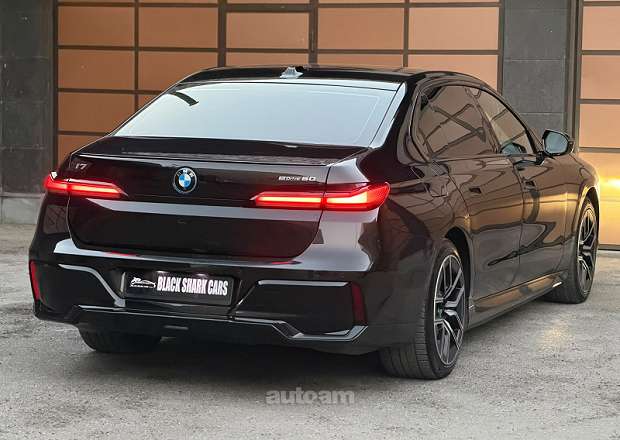 BMW i7 2023 — լուսանկար 5
