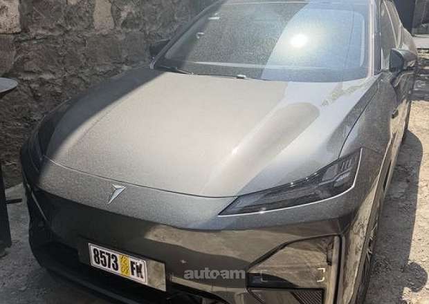 Changan Deepal S07