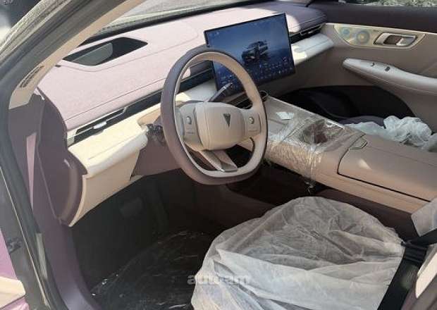 Changan Deepal S07
