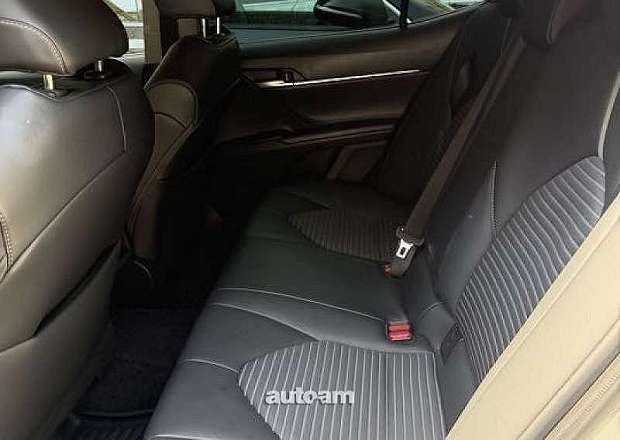 Toyota Camry 2023 — լուսանկար 6