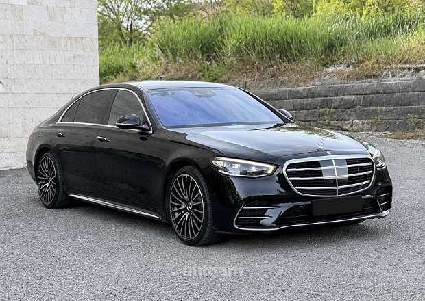 Mercedes-Benz S 500