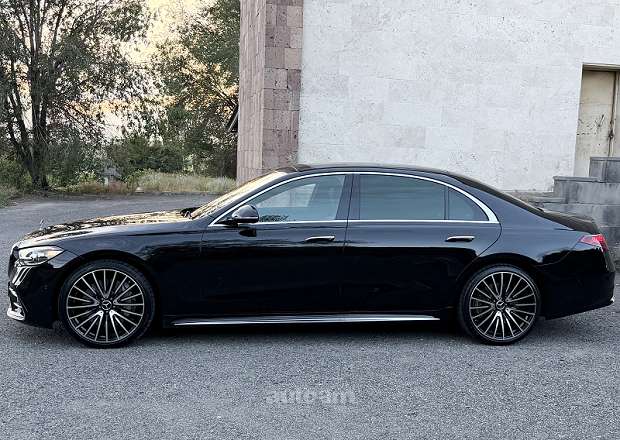 Mercedes-Benz S 500