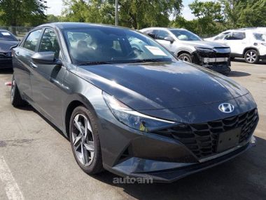 Hyundai Elantra  2023 
