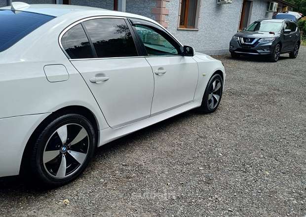 BMW 530 2008 — լուսանկար 6