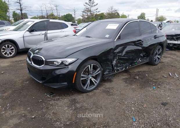 BMW 330