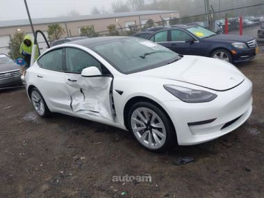 Tesla Model 3  2022 