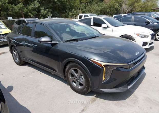 Kia K4