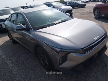 Kia K4  2026 