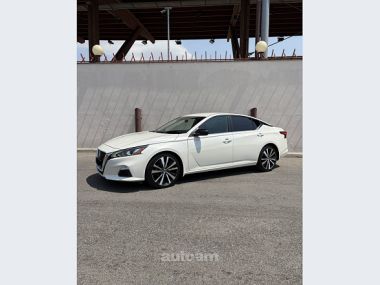 Nissan Altima  2019 