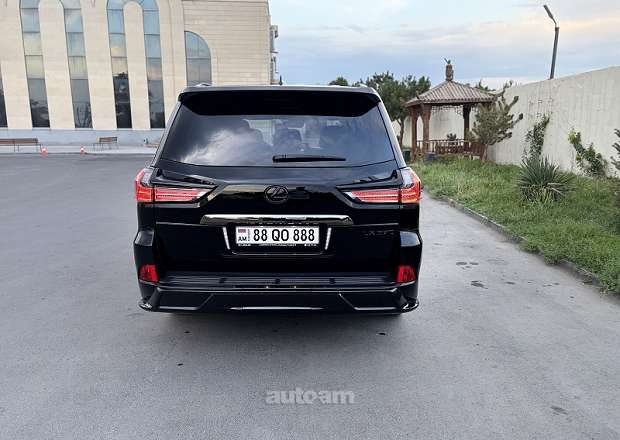 Lexus LX 570 2021 — լուսանկար 4