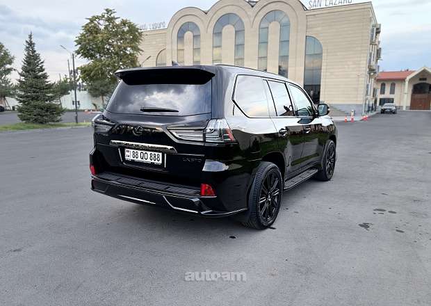 Lexus LX 570 2021 — լուսանկար 2