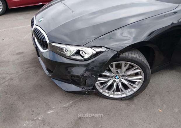 BMW 330