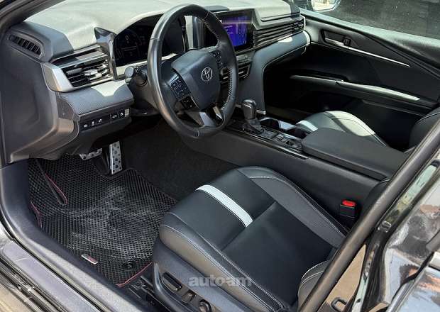 Toyota Camry 2025 — լուսանկար 7