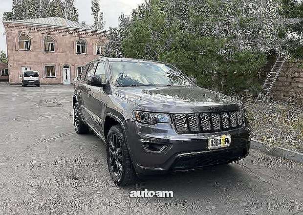 Jeep Grand Cherokee 2020 — լուսանկար 1
