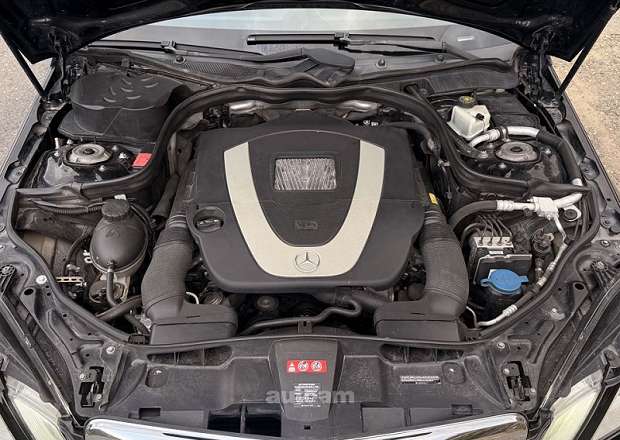 Mercedes-Benz E 350 2011 — լուսանկար 8