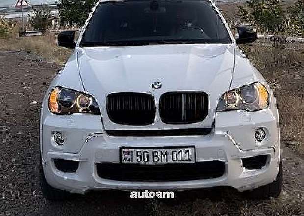 BMW X5 2010 — photo 3