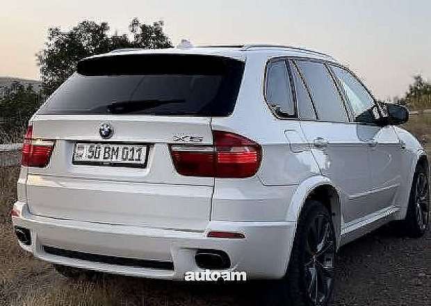 BMW X5 2010 — photo 5