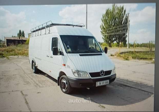 Mercedes-Benz Sprinter 2004 — photo 1