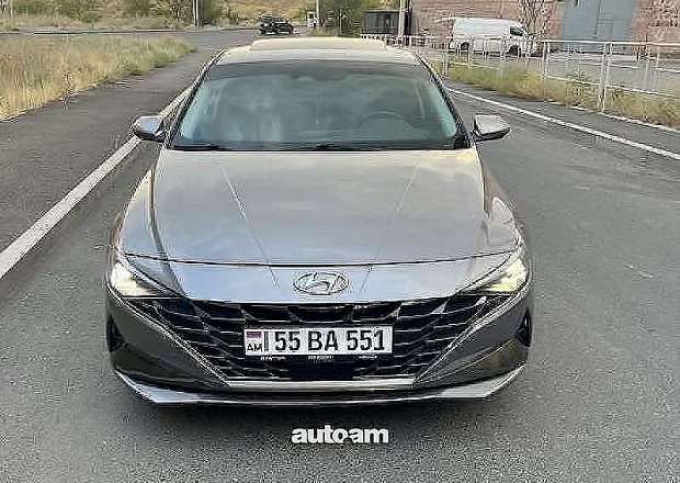 Hyundai Elantra 2023 — фото 2