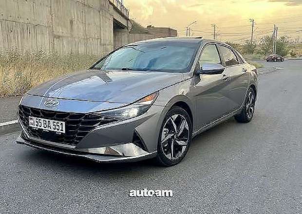 Hyundai Elantra 2023 — фото 1