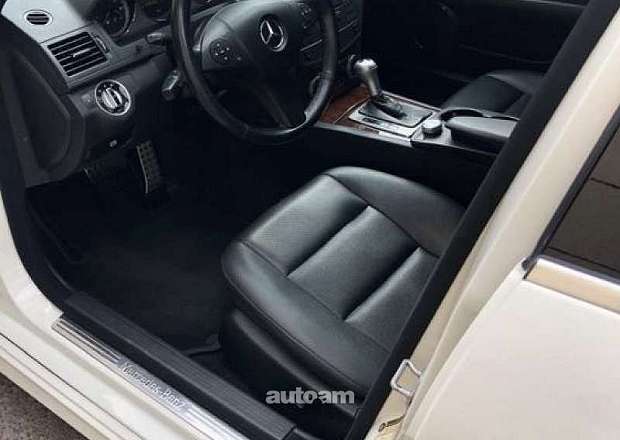 Mercedes-Benz C 300 2011 — լուսանկար 5
