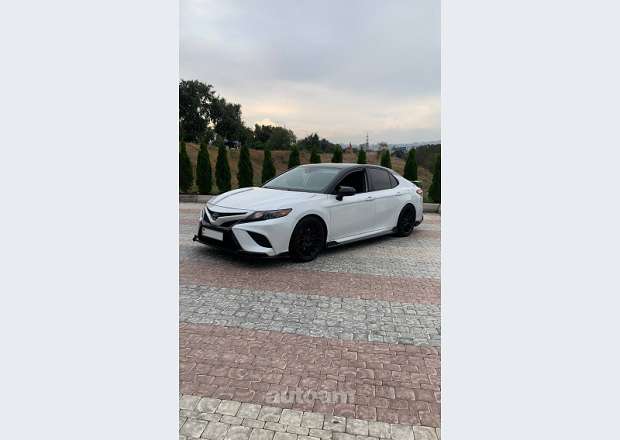 Toyota Camry 2020 — լուսանկար 4