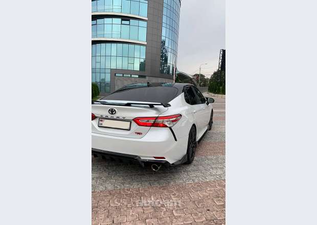Toyota Camry 2020 — լուսանկար 5