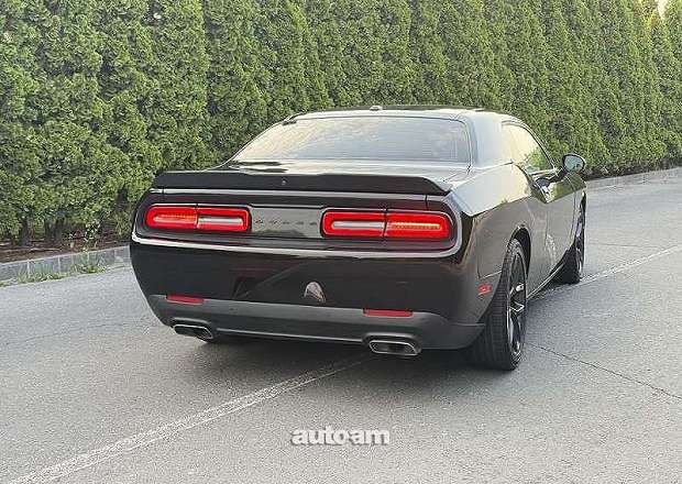 Dodge Challenger 2023 — լուսանկար 4