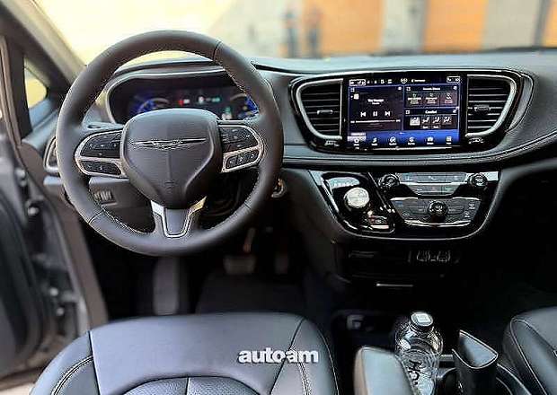 Chrysler Pacifica 2025 — լուսանկար 7
