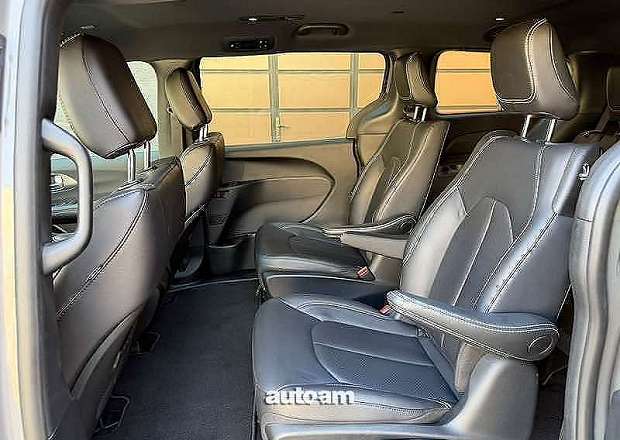 Chrysler Pacifica 2025 — լուսանկար 8