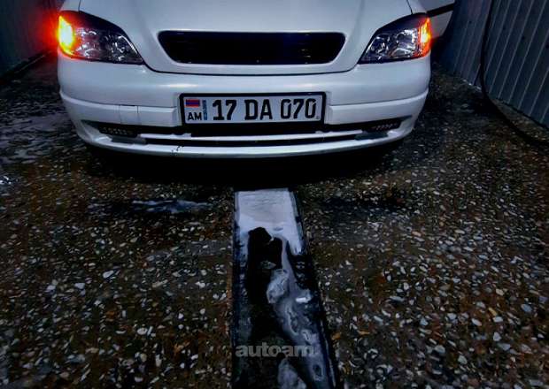 Opel Astra 1999 — photo 2