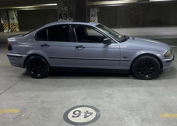 BMW 318 2000 — լուսանկար 2