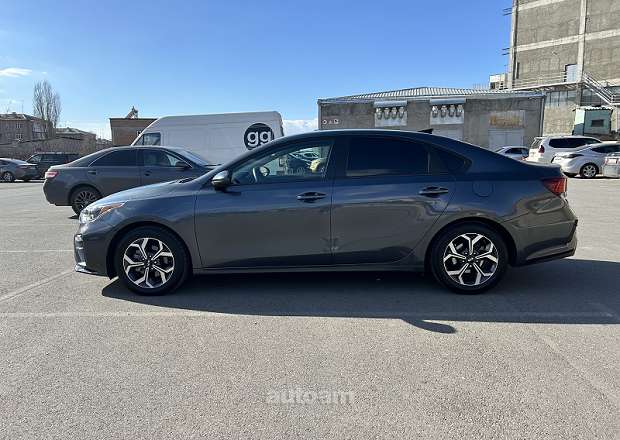 Kia Forte 2019 — լուսանկար 3