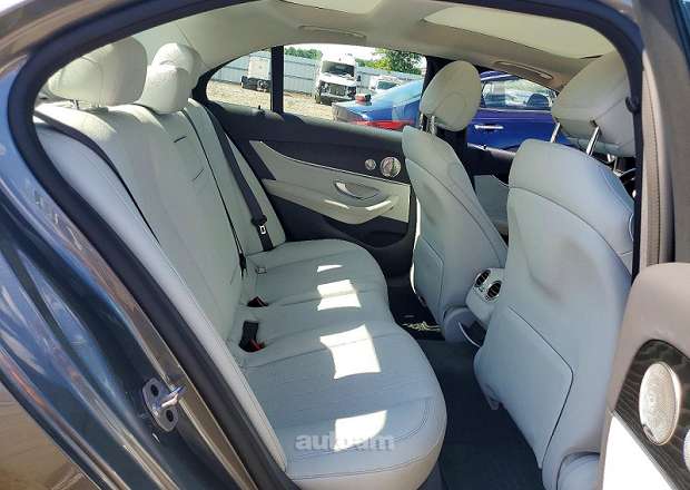 Mercedes-Benz E 350