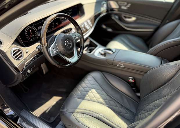Mercedes-Benz S 560