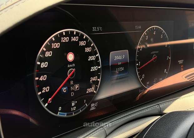 Mercedes-Benz S 560