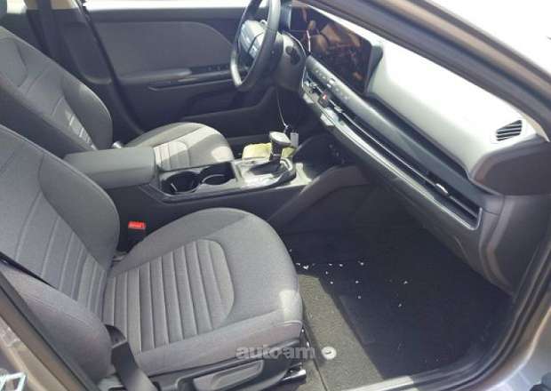 Kia K4