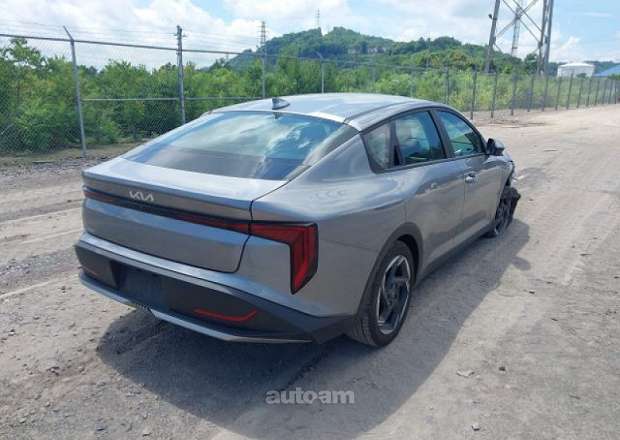 Kia K4