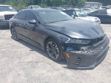 Kia K5  2021 