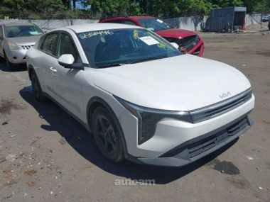 Kia K4  2025 